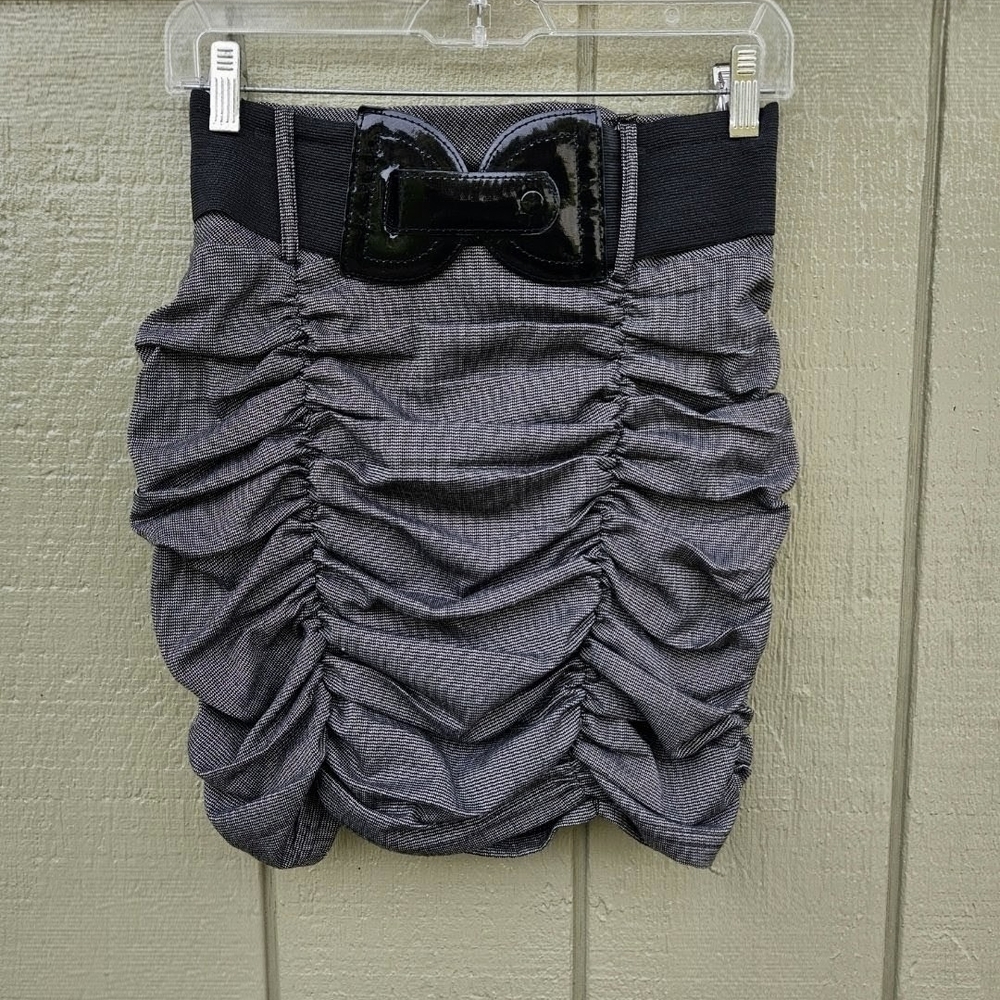 Elegant Black Ruched Skirt